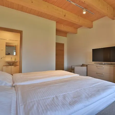 Ostseehaus Sabine * Groß Schwansee